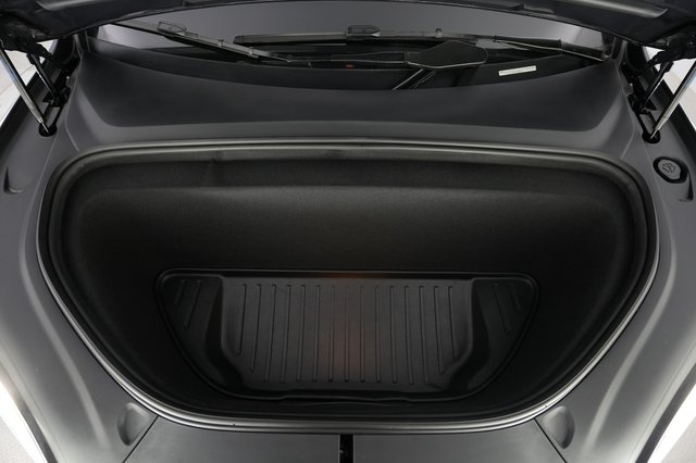2023 Tesla Model X — photo 22 of 23