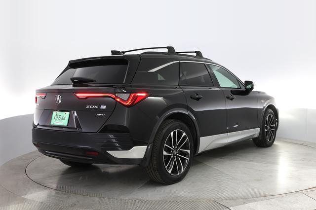 2024 Acura ZDX — photo 2 of 28