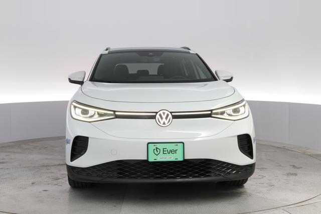 2021 Volkswagen ID.4 — photo 9 of 22