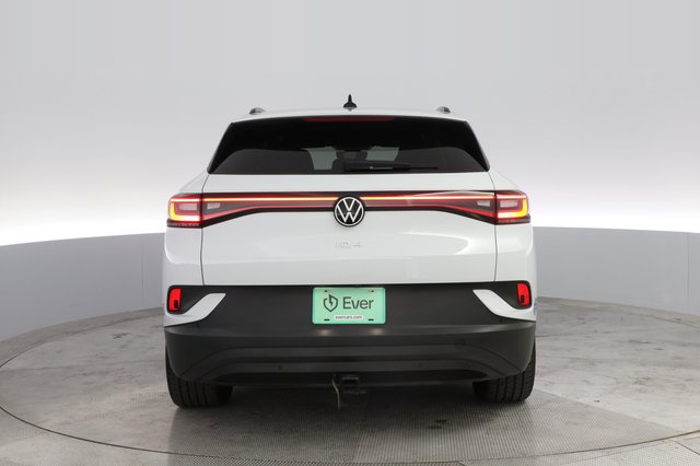 2021 Volkswagen ID.4 — photo 12 of 22
