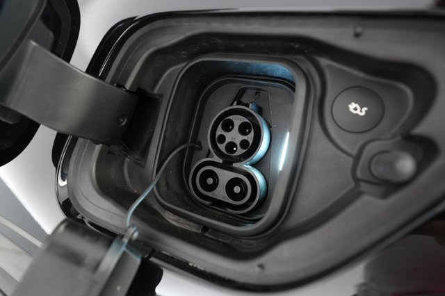 2024 Polestar 2 — photo 8 of 22