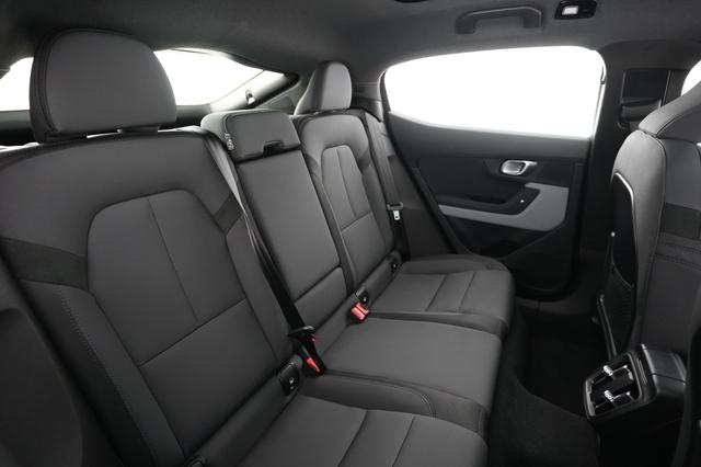 2024 Polestar 2 — photo 4 of 22