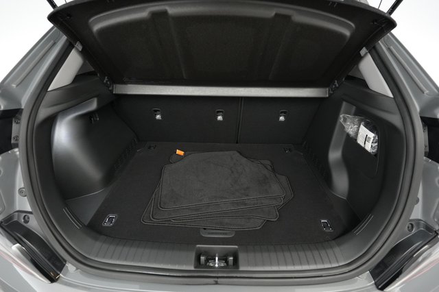 2022 Hyundai Kona — photo 6 of 21