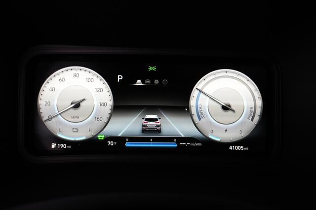 2022 Hyundai Kona — photo 5 of 21