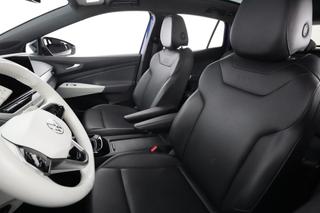 2021 Volkswagen ID.4 — photo 3 of 21