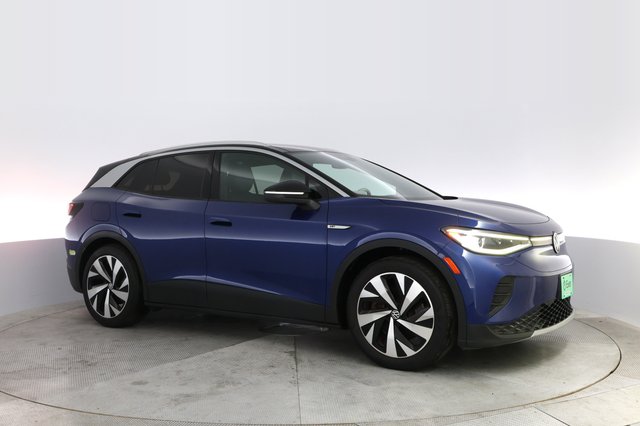 2021 Volkswagen ID.4 — photo 11 of 21