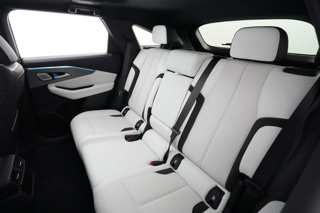 2024 Acura ZDX — photo 18 of 24