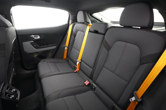 2022 Polestar 2 — photo 19 of 21