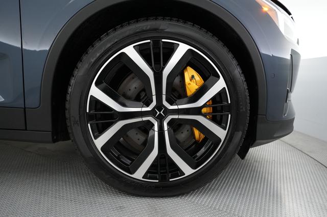 2022 Polestar 2 — photo 7 of 21