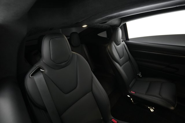 2023 Tesla Model X — photo 4 of 23