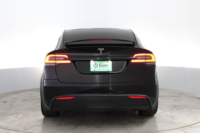 2023 Tesla Model X — photo 12 of 23