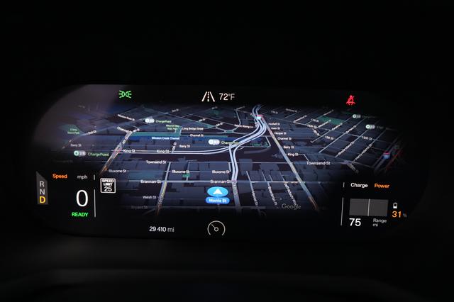 2022 Polestar 2 — photo 5 of 22