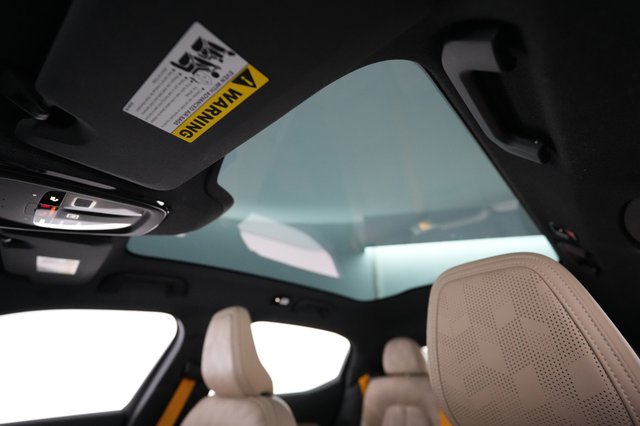 2022 Polestar 2 — photo 20 of 22