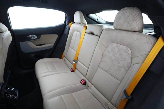 2022 Polestar 2 — photo 19 of 22