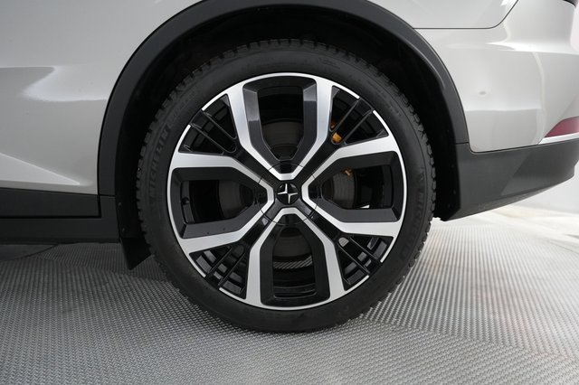 2022 Polestar 2 — photo 16 of 22