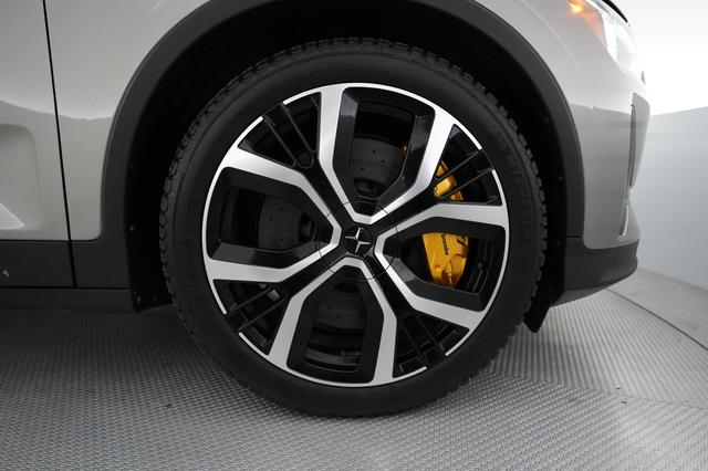 2022 Polestar 2 — photo 7 of 22