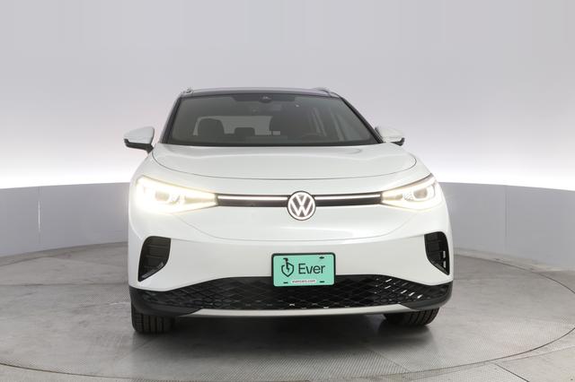 2023 Volkswagen ID.4 — photo 9 of 20