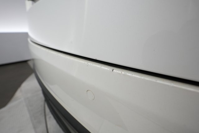 2022 Tesla Model X — photo 26 of 29