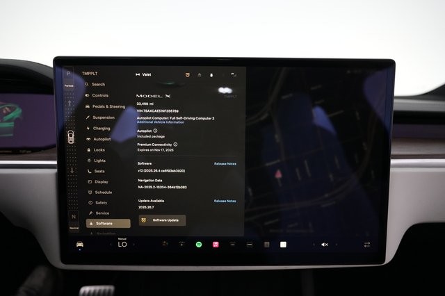 2022 Tesla Model X — photo 5 of 29