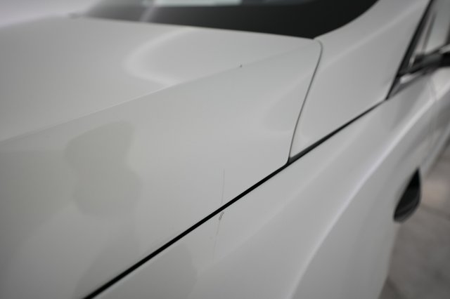 2022 Tesla Model X — photo 23 of 29