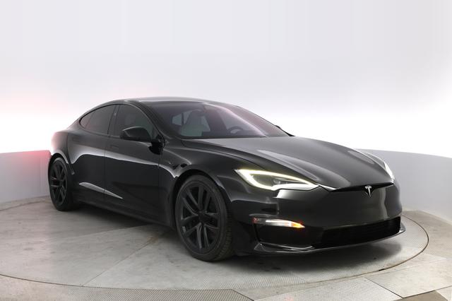 2023 Tesla Model S — photo 10 of 23