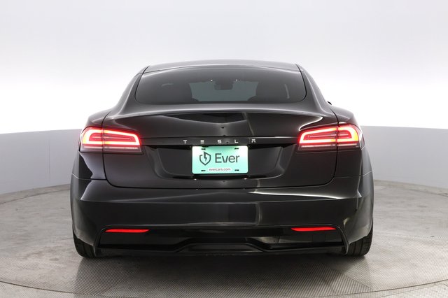 2023 Tesla Model S — photo 12 of 23