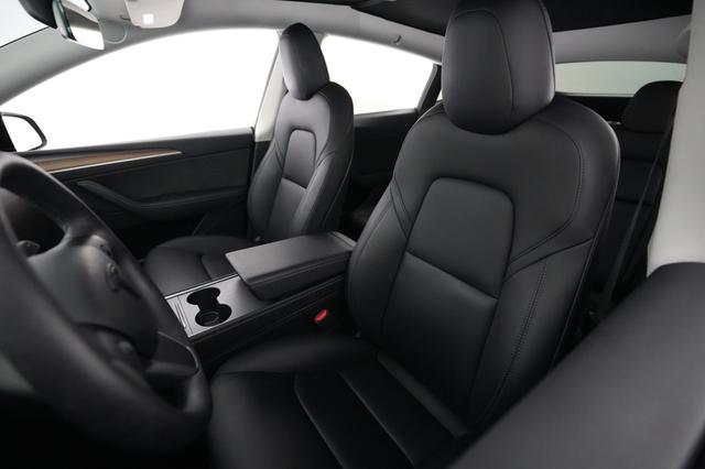 2022 Tesla Model Y — photo 3 of 24