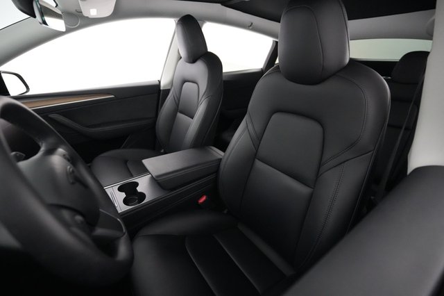 2022 Tesla Model Y — photo 3 of 24