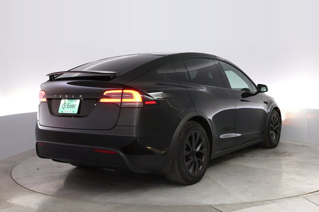 2023 Tesla Model X — photo 2 of 23