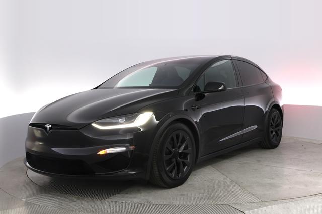 2023 Tesla Model X — VIN 7SAXCBE52PF430682