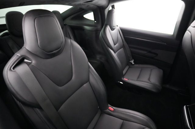 2023 Tesla Model X — photo 4 of 23