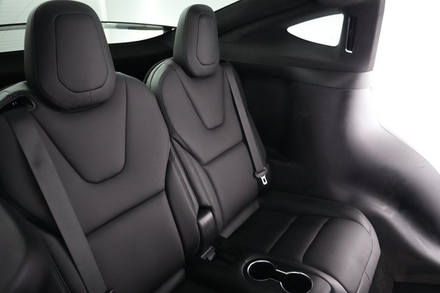 2023 Tesla Model X — photo 20 of 23