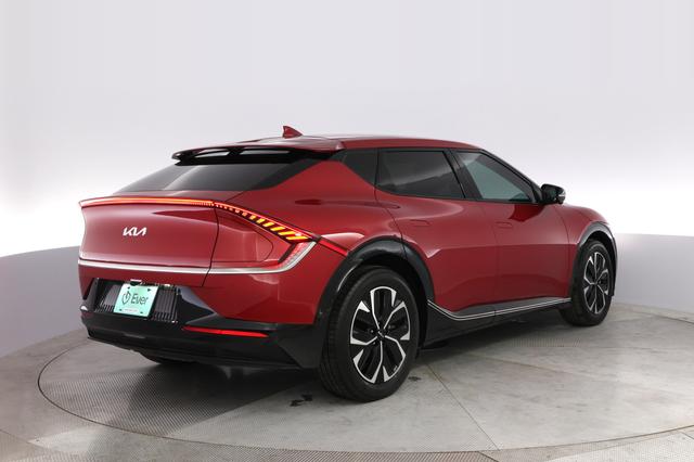 2024 Kia EV6 — photo 2 of 21