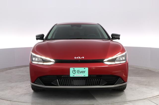 2024 Kia EV6 — photo 9 of 21