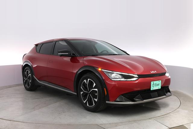 2024 Kia EV6 — photo 10 of 21