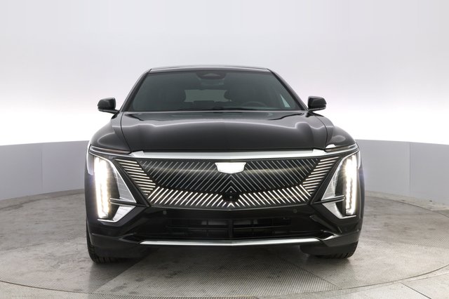 2024 Cadillac LYRIQ — photo 9 of 21