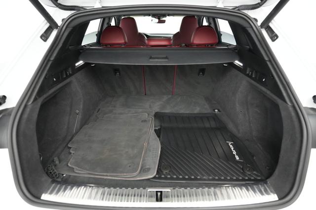 2022 Audi e-tron — photo 6 of 21