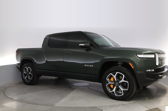 2022 Rivian R1T — photo 11 of 23