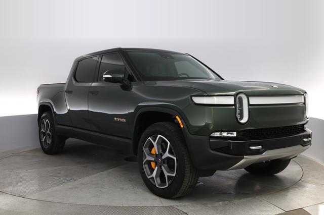 2022 Rivian R1T — photo 10 of 23
