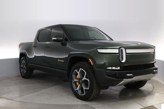 2022 Rivian R1T — photo 10 of 23