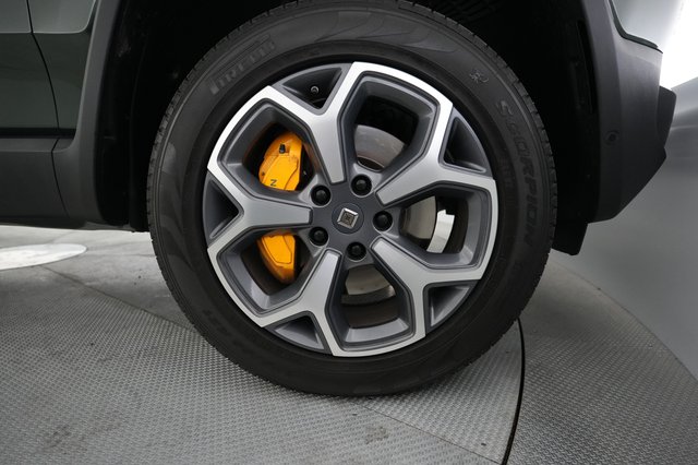 2022 Rivian R1T — photo 16 of 23