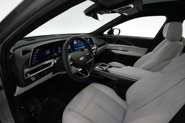 2024 Cadillac Lyriq