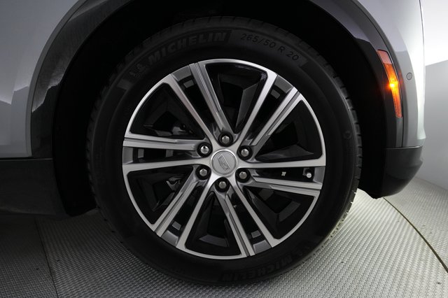 2024 Cadillac Lyriq — photo 17 of 33