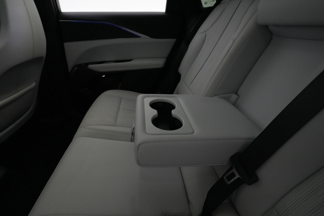 2024 Cadillac Lyriq