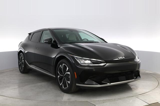 2024 Kia EV6 — photo 10 of 21