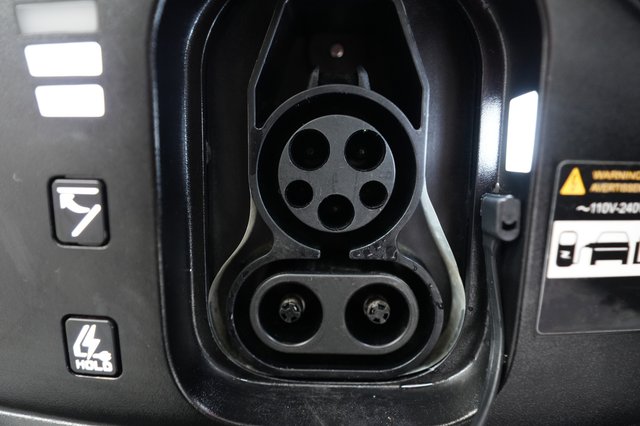 2024 Kia EV6 — photo 8 of 21