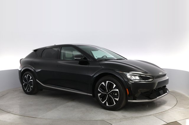 2024 Kia EV6 — photo 11 of 21