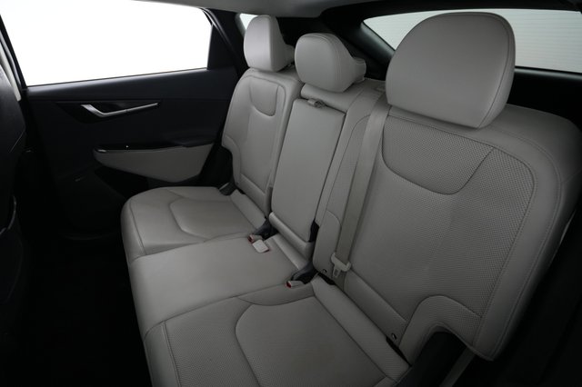 2024 Kia EV6 — photo 18 of 21