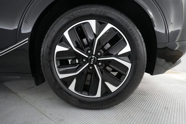 2024 Kia EV6 — photo 16 of 21