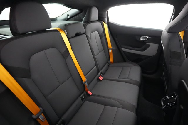2022 Polestar 2 — photo 4 of 21